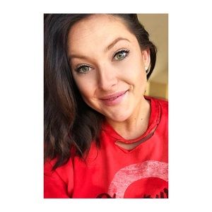 Meet your Posher, Halley